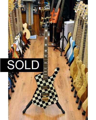 Ibanez Iceman ICB08 LTD Chess